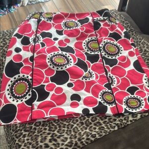 East 5th Floral Mini Skirt - Red, Black, White, Green